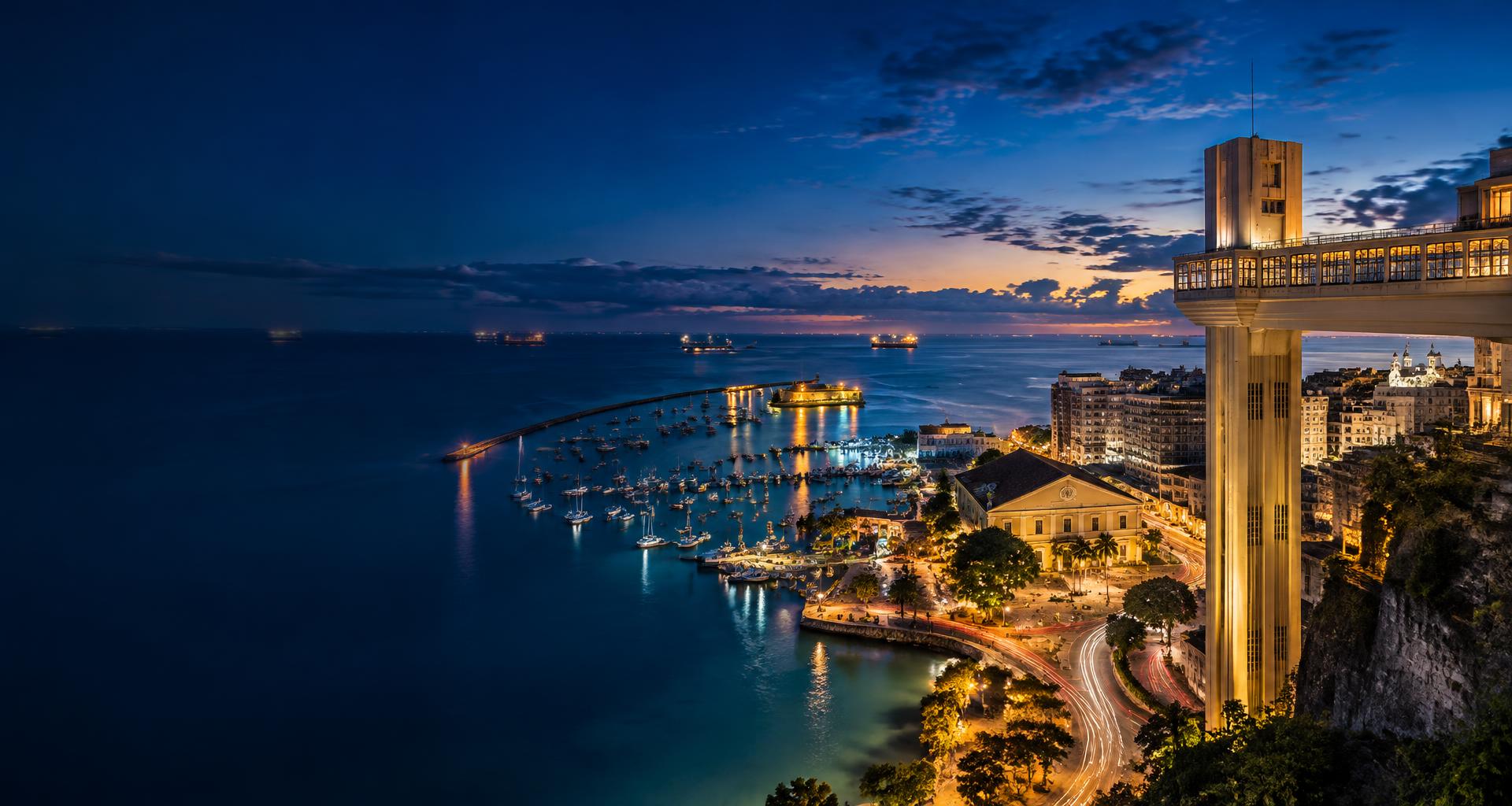 Vista ilustrativa de Salvador e da Baía de Todos-os-Santos ao entardecer